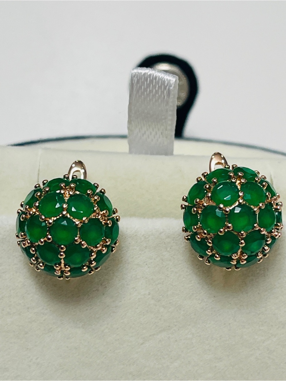 Elegant 14k gold filled Cabochon Cluster Earrings - Gold Tone
